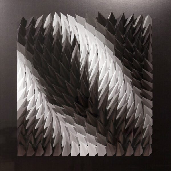 'Lorenzo' paper sculpture by LetovBarski