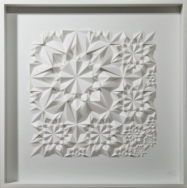 'Mirrion' paper sculpture by LetovBarski 'Mirrion' paper sculpture by LetovBarski