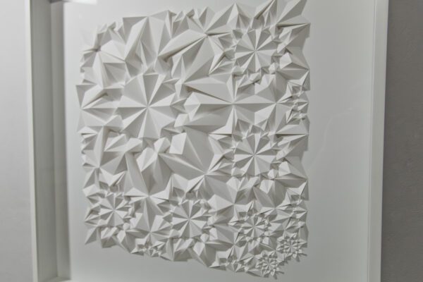 'Mirrion' paper sculpture by LetovBarski 'Mirrion' paper sculpture by LetovBarski